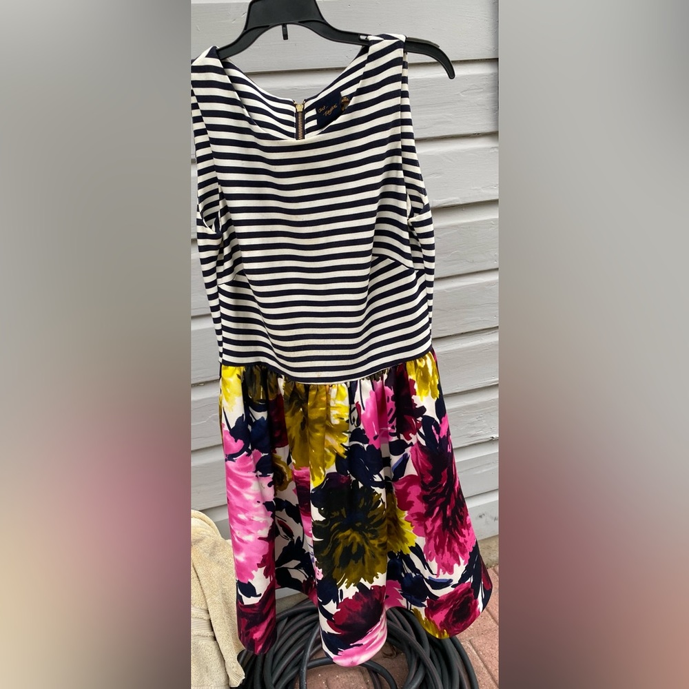 Just Taylor stripes and flower print
